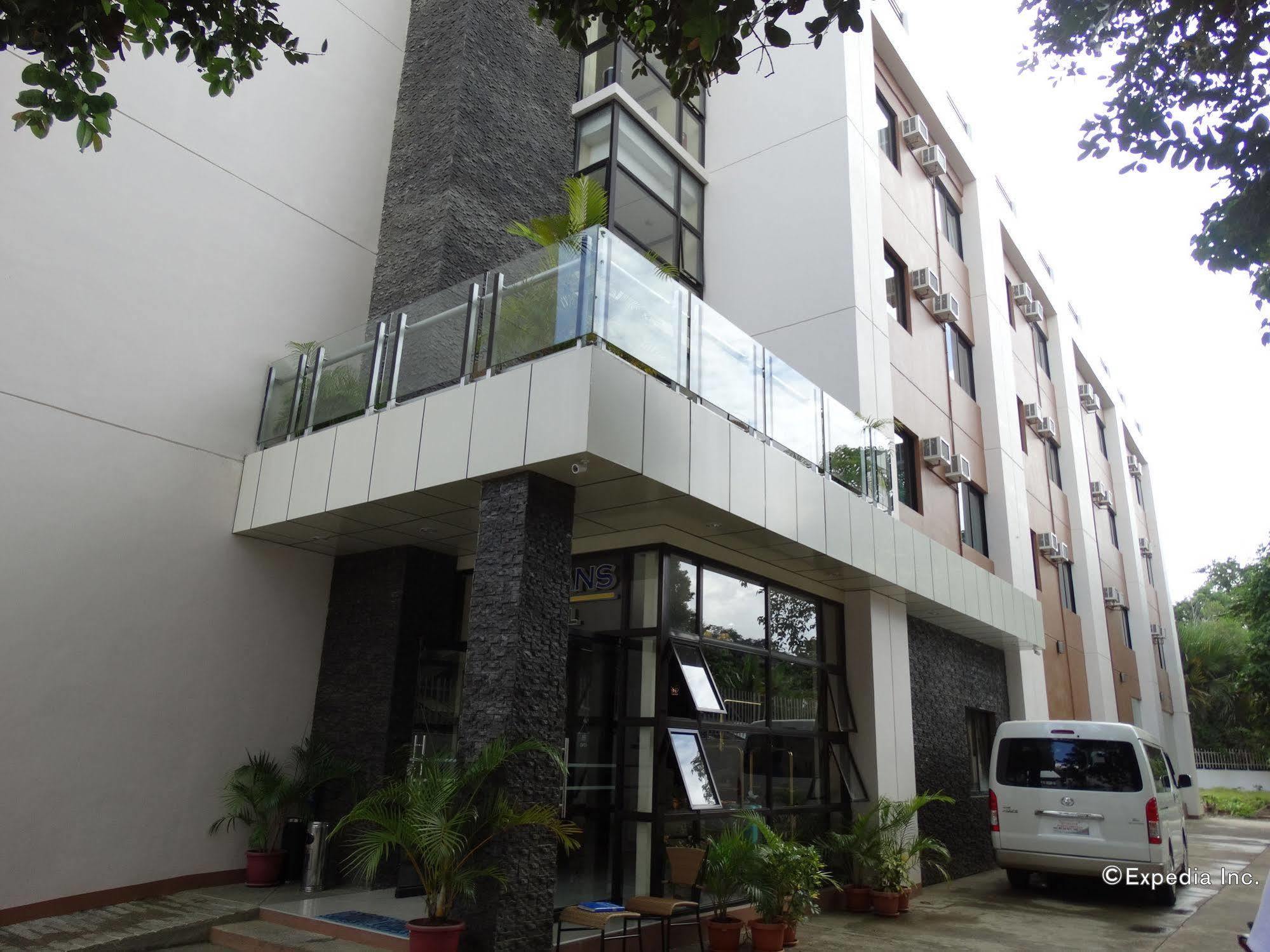 Reddoorz Plus Near Rizal Junction Puerto Princesa Bagian luar foto